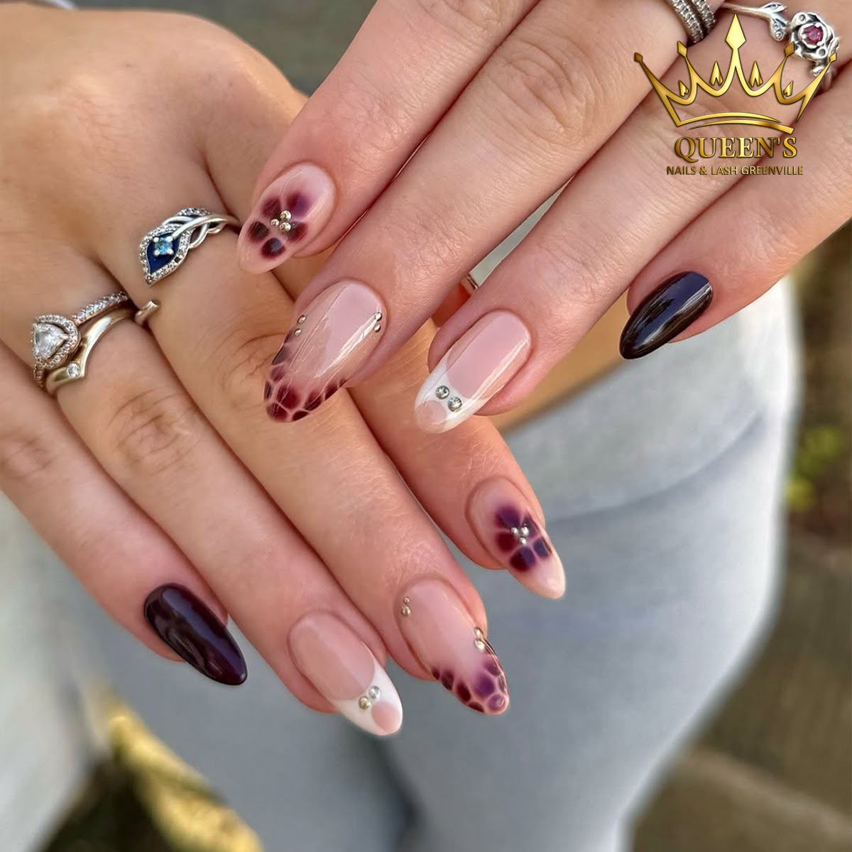 QUEEN’S NAILS & LASH GREENVILLE nail work in Greenville, South Carolina