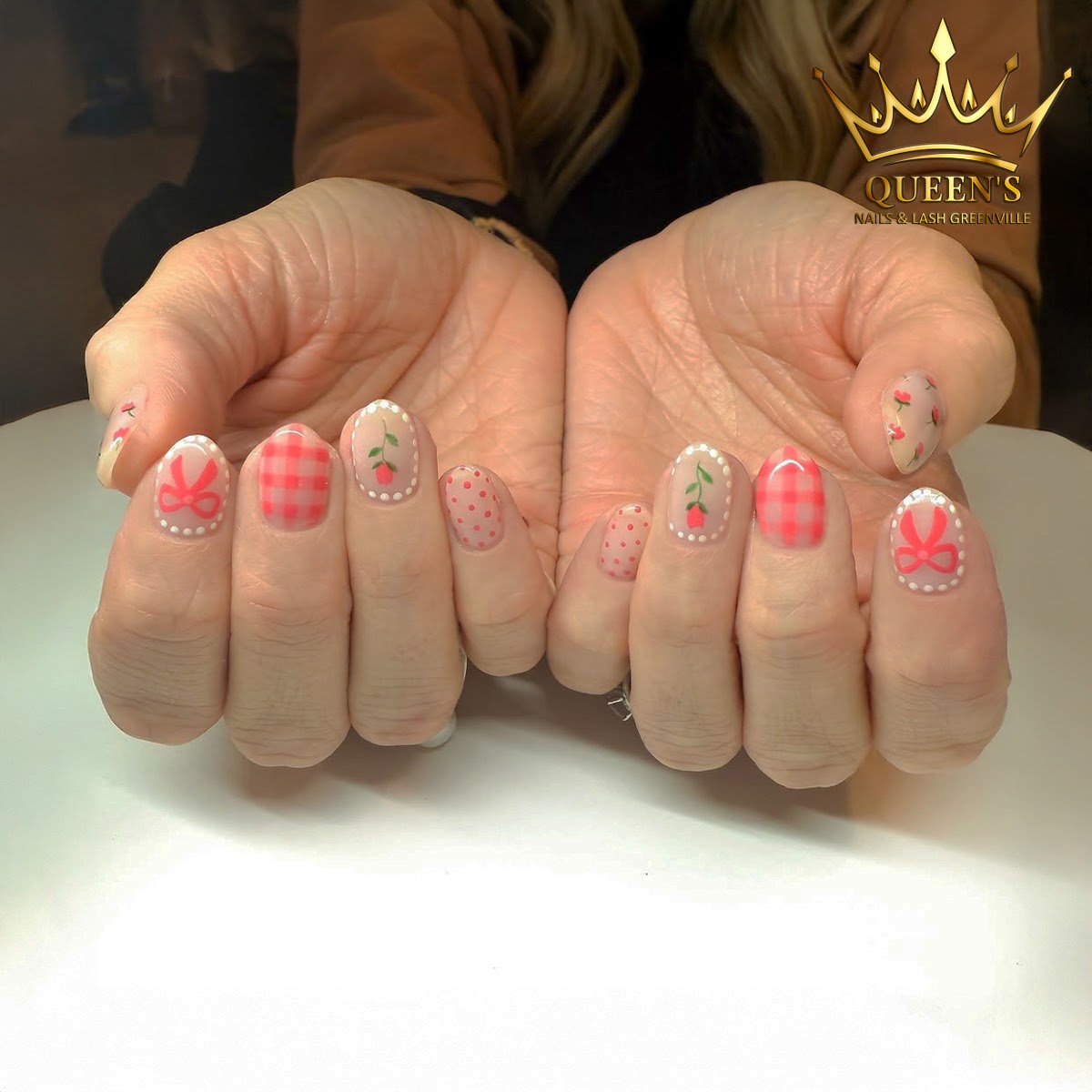 QUEEN’S NAILS & LASH GREENVILLE nail photo 2